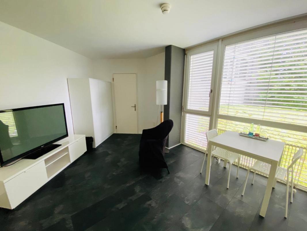 Work & Live Apartments Frauenfeld Exteriör bild